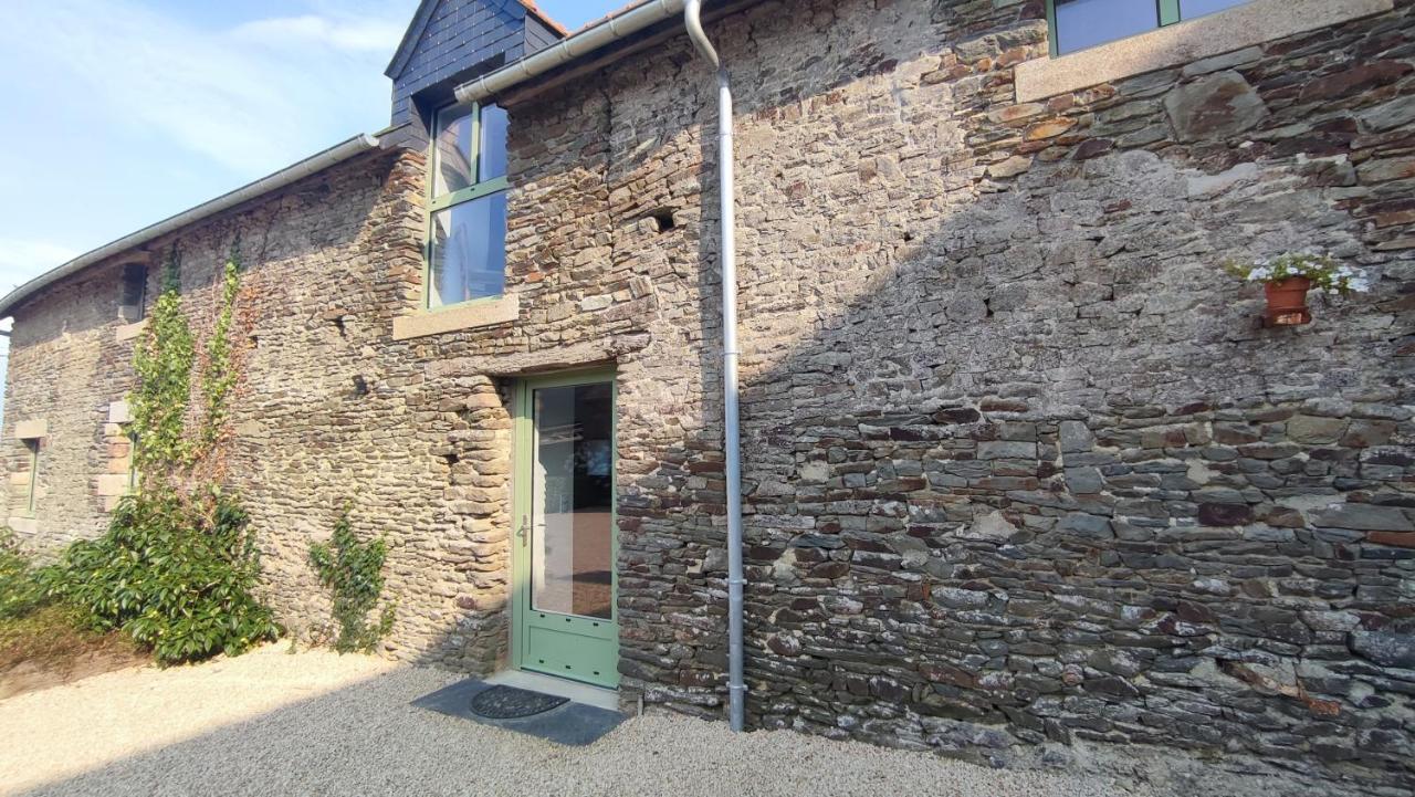 Le Clos Saint-Gilles Ardevon Esterno foto